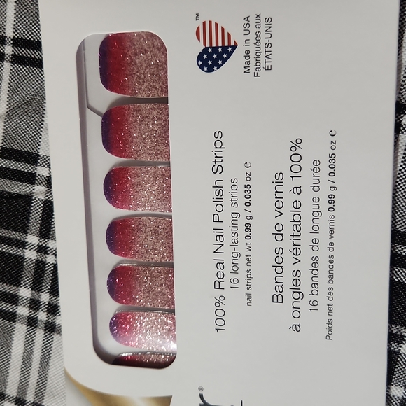 Color Street - Picture 2 of 4